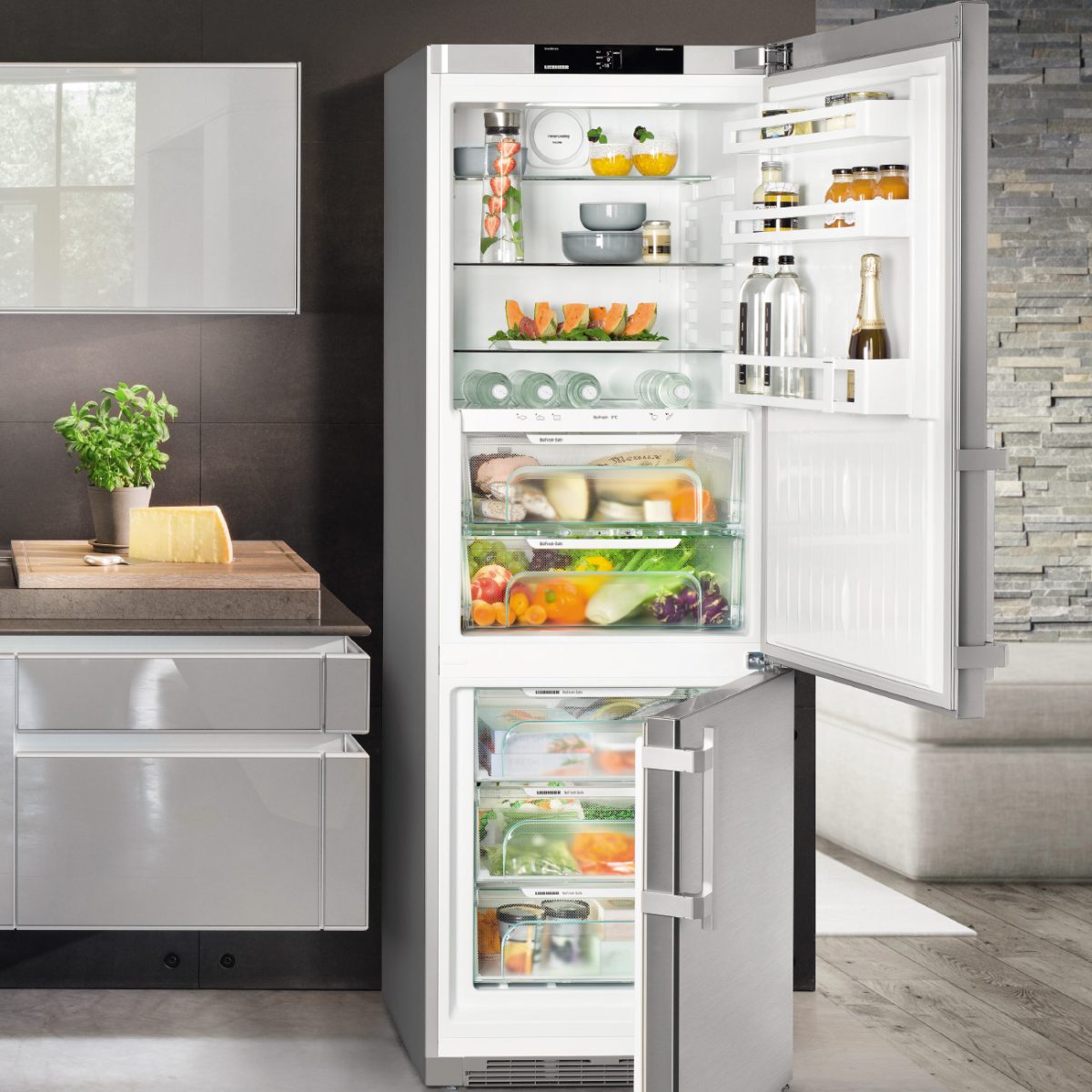 Liebherr CNef 5735 Comfort NoFrost - Fridge-freezer with NoFrost