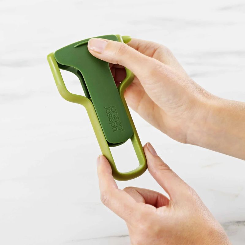Joseph Joseph SafeStore Straight Peeler
