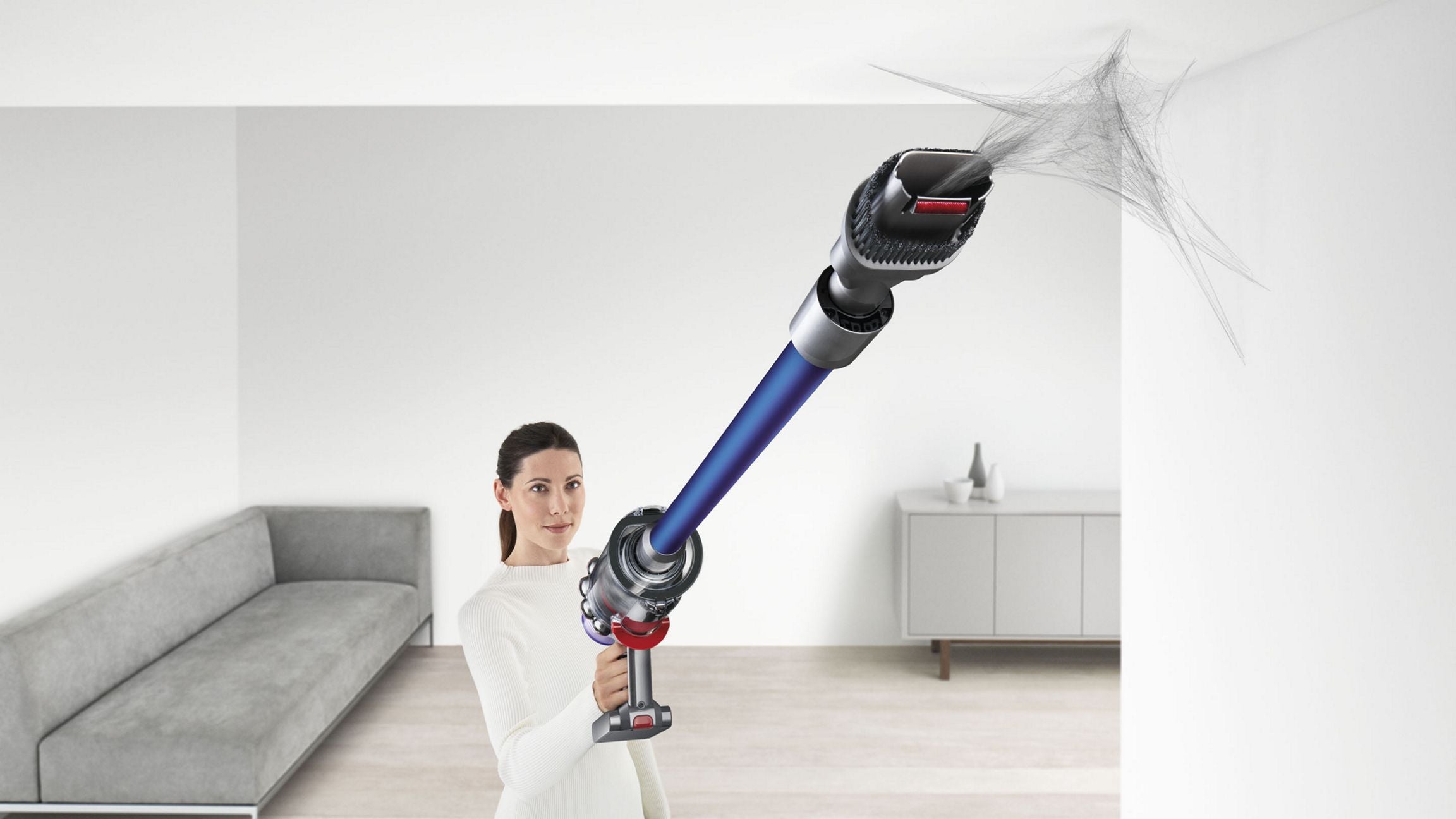 Dyson V11 Fluffy Cordless Vacuum Cleaner (Nickel/Red)