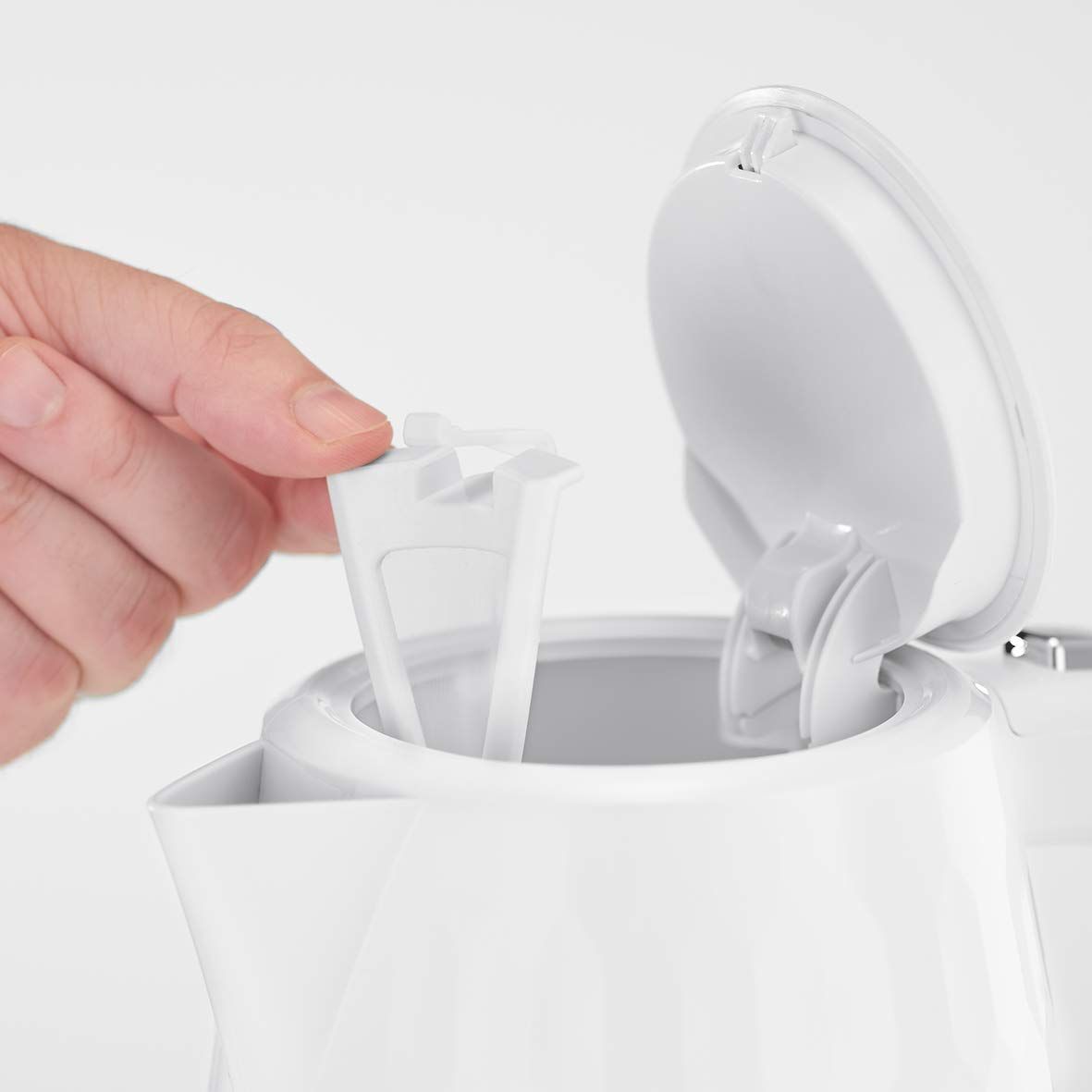 Russell Hobbs Honeycomb Kettle White