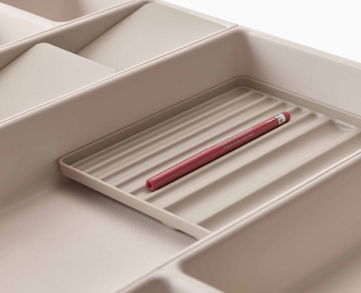 Joseph Joseph Viva 12-piece Makeup Drawer Organiser Set