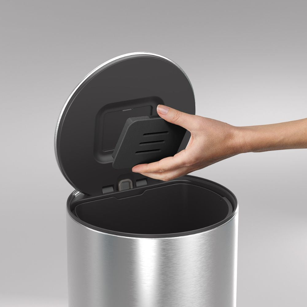 Joseph Joseph Arc™ 30L Easy-push Stainless-steel Pedal Bin