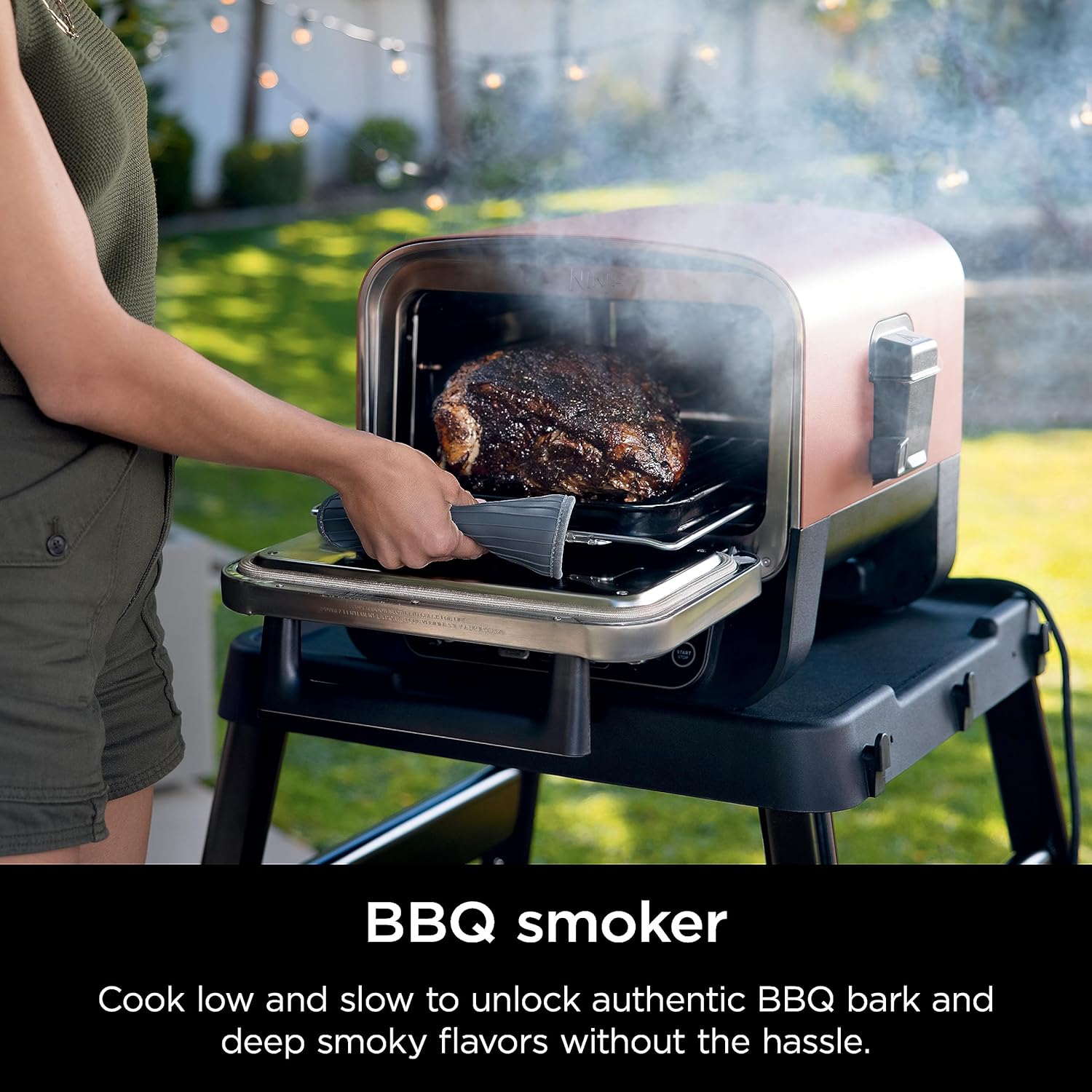 Ninja Woodfire 8-in-1 Electric Outdoor Pizza Oven 2400w