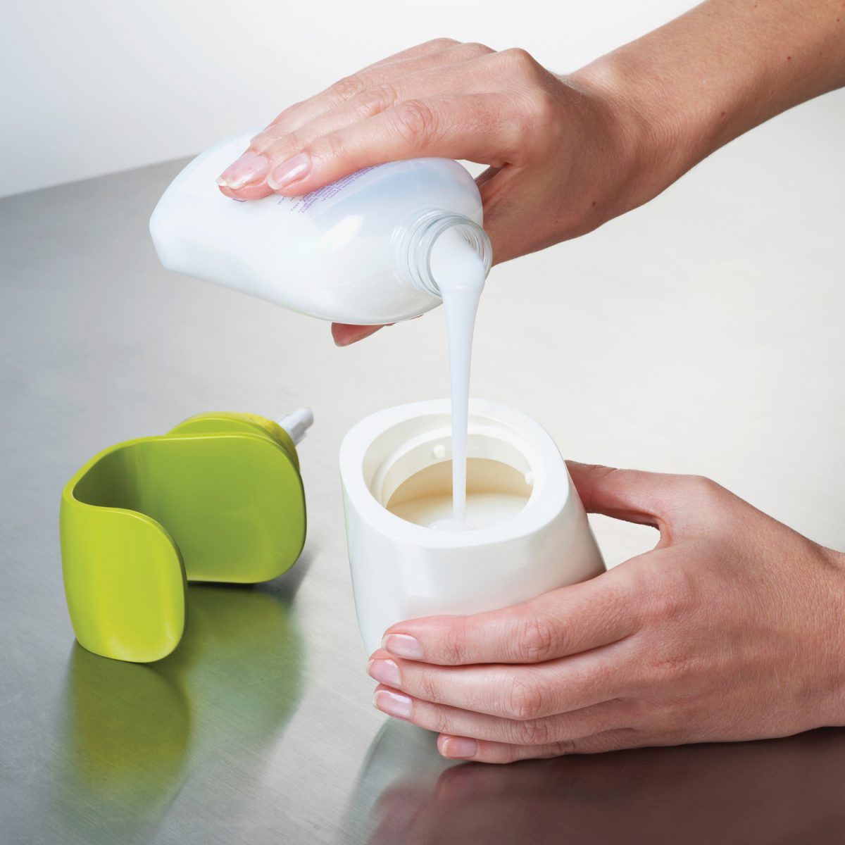 Joseph Joseph C-Pump Single-Handed Soap Dispenser, Green