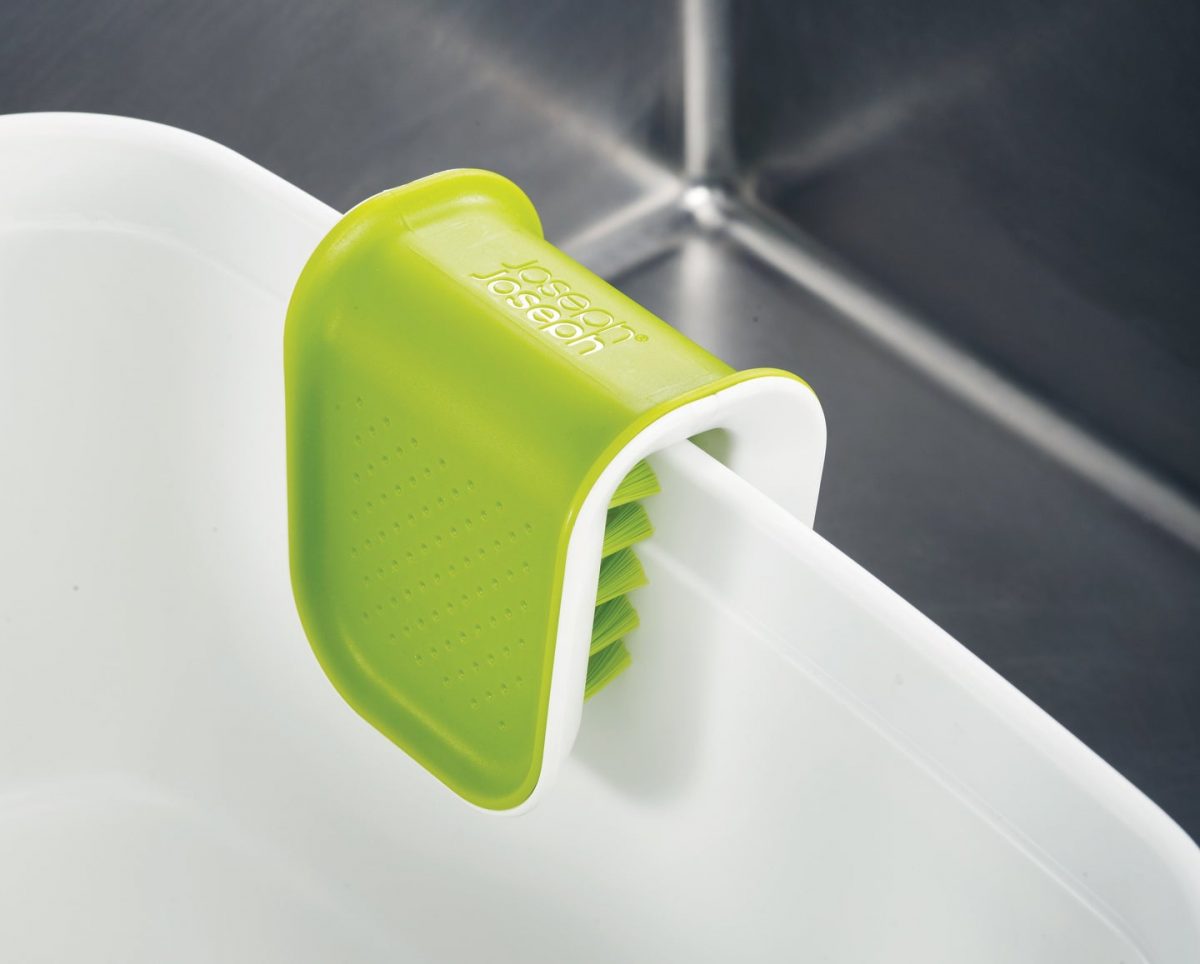 Joseph Joseph BladeBrush Knife & Cutlery Cleaning Brush