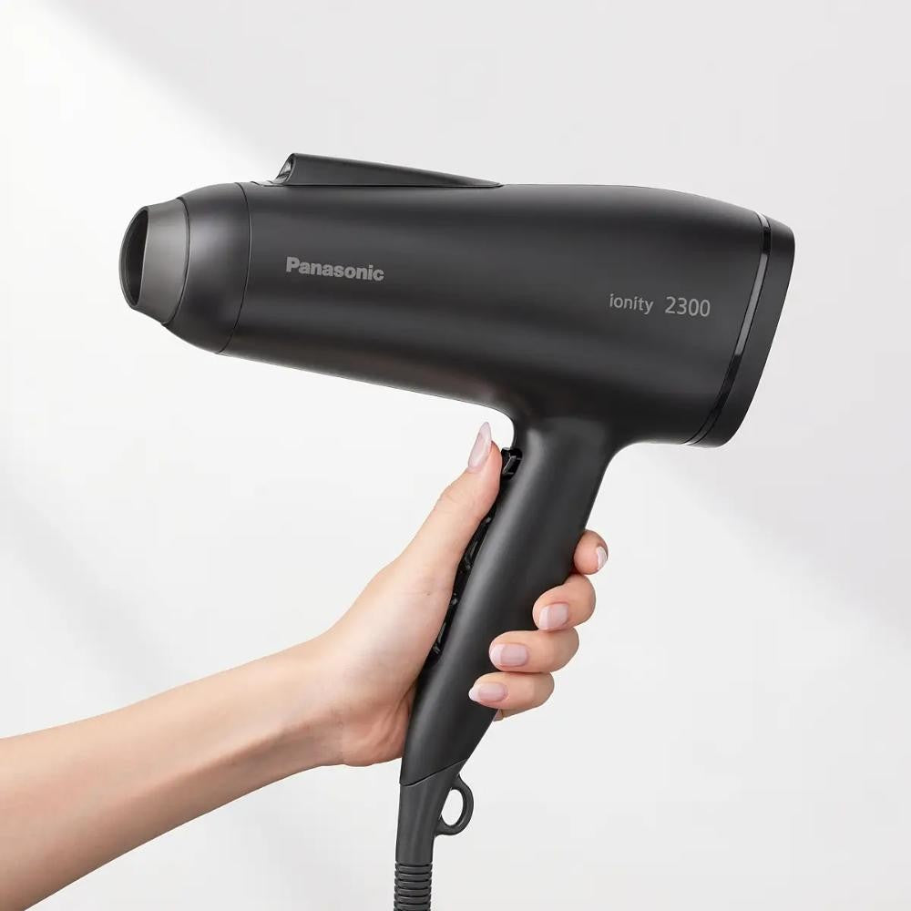 Panasonic, Ionic Hair Dryer with Powerful Airflow, 6 Airflow Settings, Heat Protection and Concentrator Nozzle 2300W, EH-NE85-K685