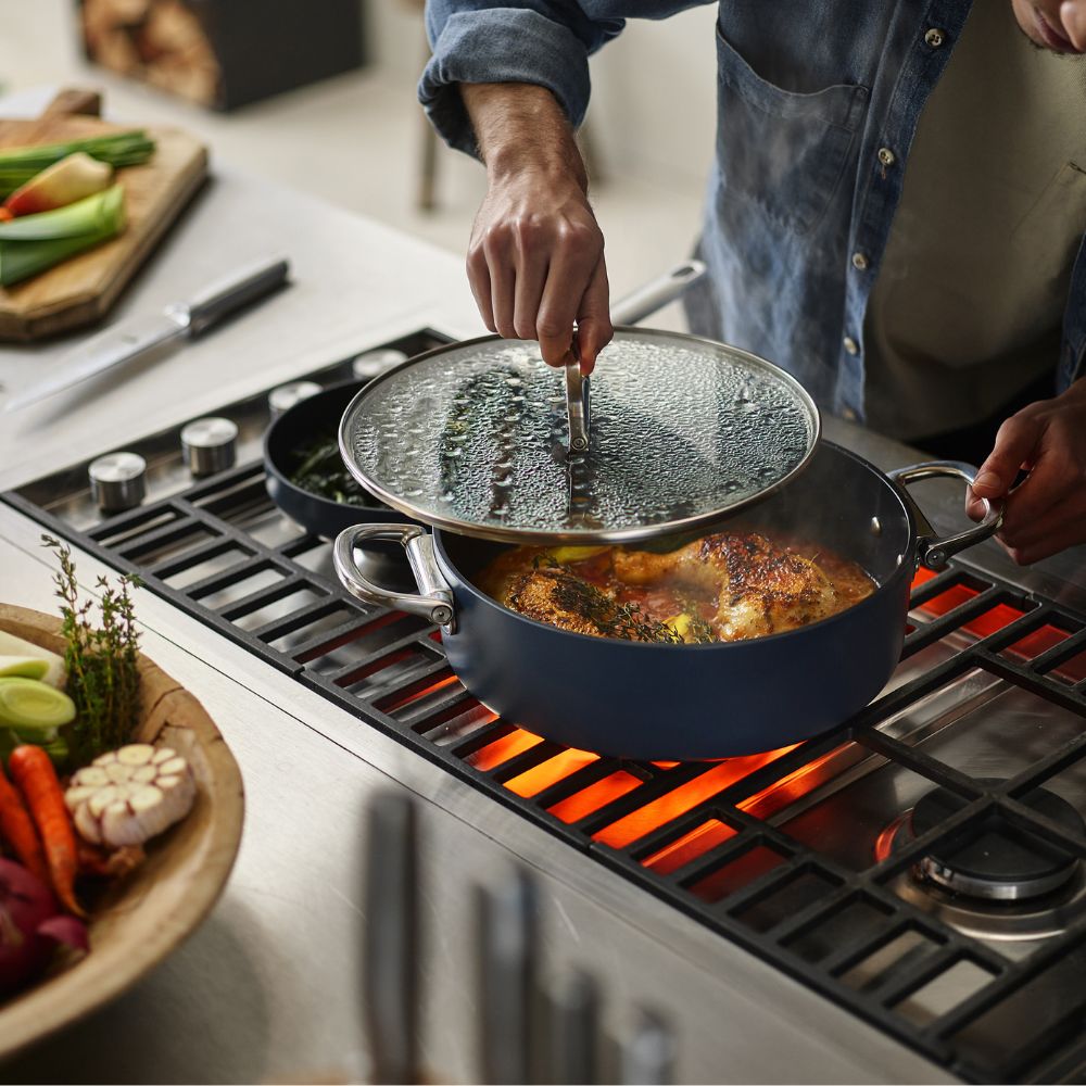 Joseph Joseph Space Folding Handle Ceramic Non-stick 28cm Blue Shallow Casserole Pan & Lid