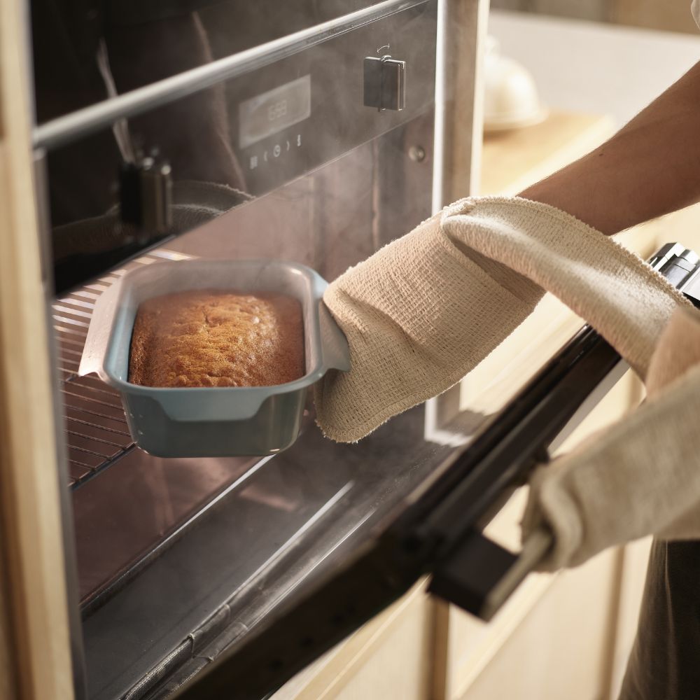 Joseph Joseph Nest™ Bake Non-Stick Blue 2lb Loaf Tin