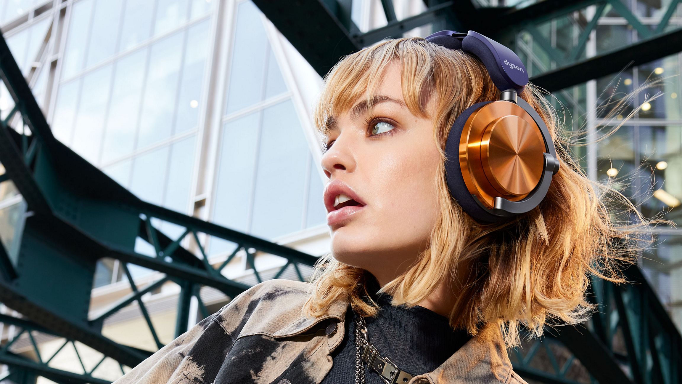 Dyson OnTrac™ Noise Cancelling Headphones CNC Copper