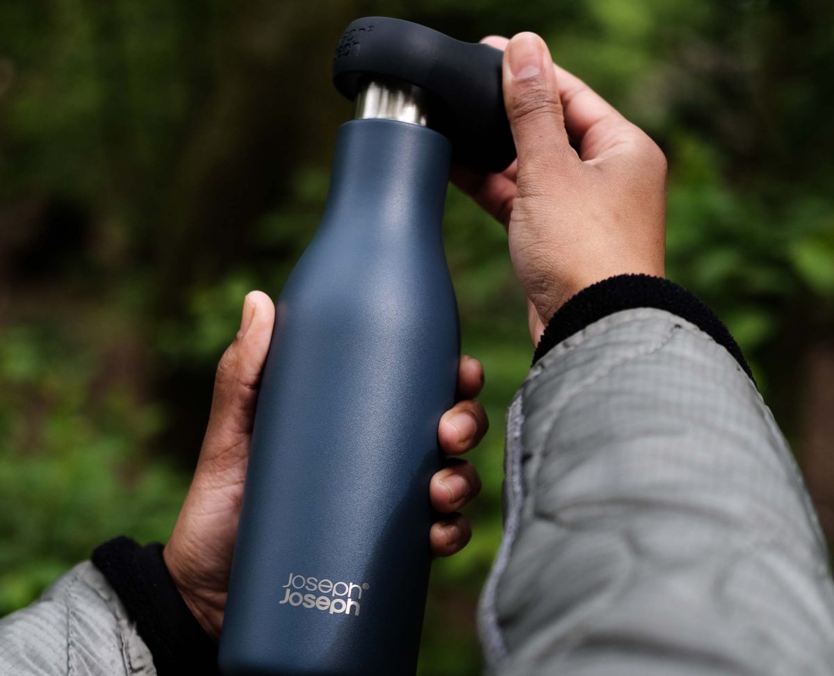 Joseph Joseph Loop™ 500ml Stainless-steel Vacuum Insulated Water Bottle Blue