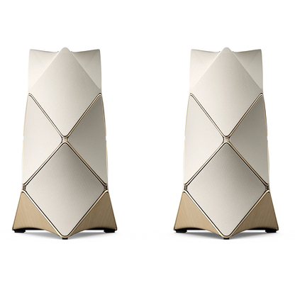 Bang and Olufsen Beo Lab 90 - The ultimate floor standing speakers