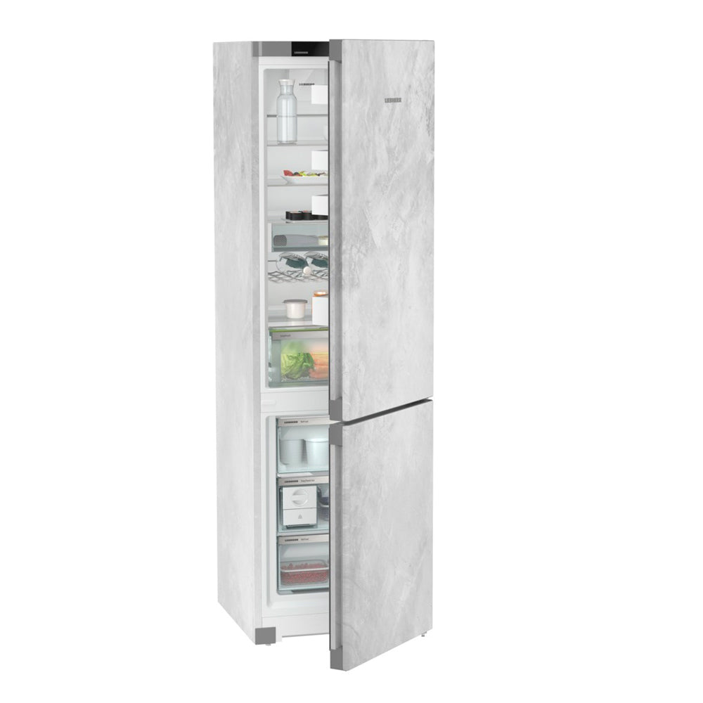 Liebherr CNpcd 5723 Plus with special design Fridge-freezer combination with EasyFresh and NoFrost